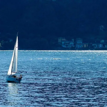 3 Bedroom Maggiore With Pool Maccagno