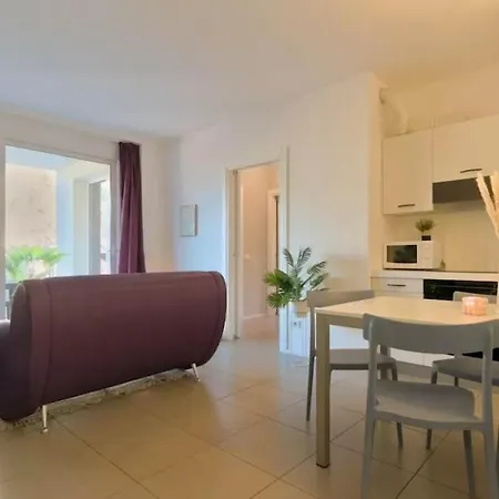 3 Bedroom Maggiore With Pool