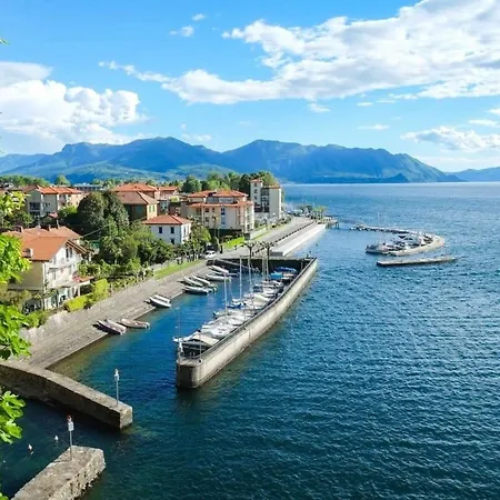 Apartment 3 Bedroom Maggiore With Pool Maccagno