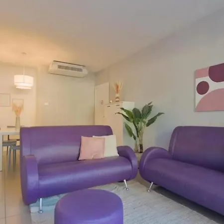 Apartment 3 Bedroom Maggiore With Pool Maccagno