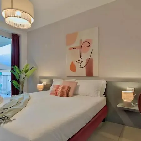 3 Bedroom Maggiore With Pool * Maccagno